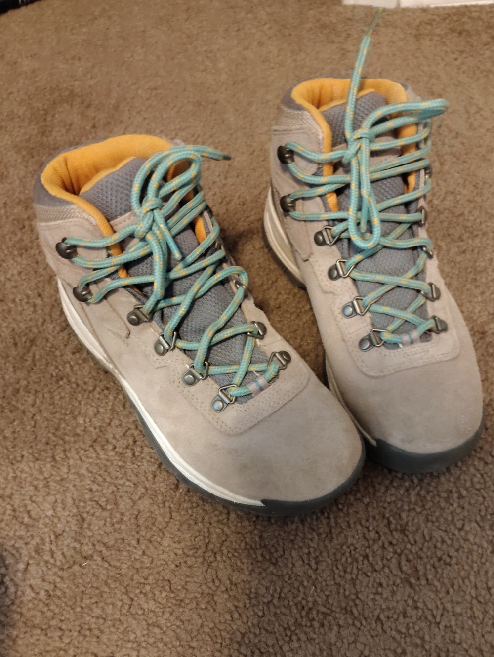 Columbia Women’s Grey Hiking Boots with Teal Laces